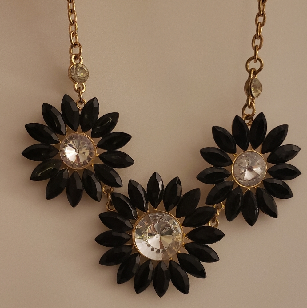 Statement Flower Necklace